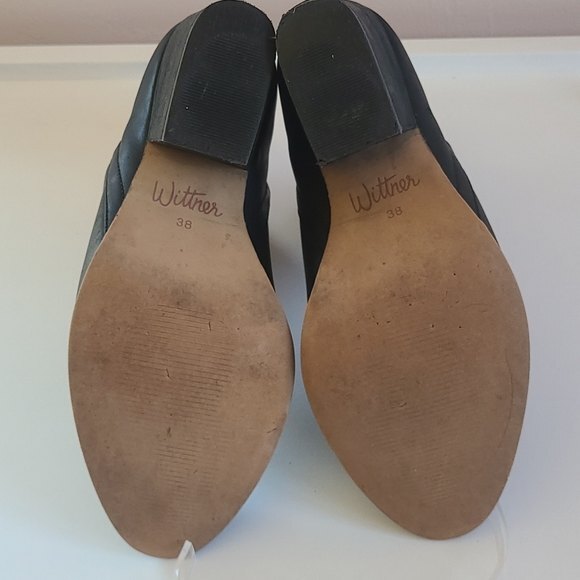 Wittner Black Leather Ankle boots with Side Slits Women's Size US 7.5 EU 38 - Picture 11 of 15